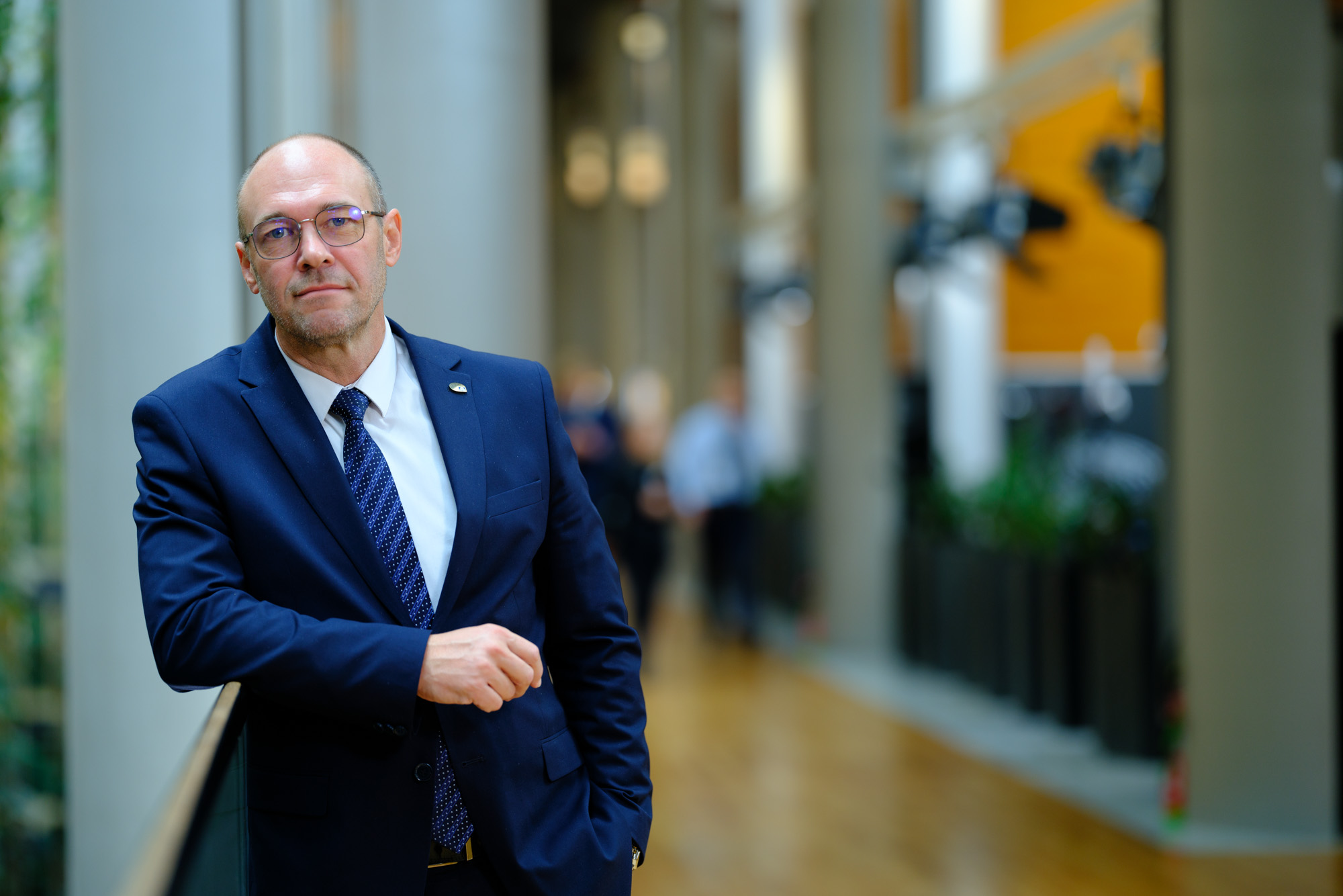 Nakon ispraćaja ratnog zločinca Mladića eurozastupnici traže konkretne poteze prema Srbiji: „Treba li EU nastaviti pregovore?“