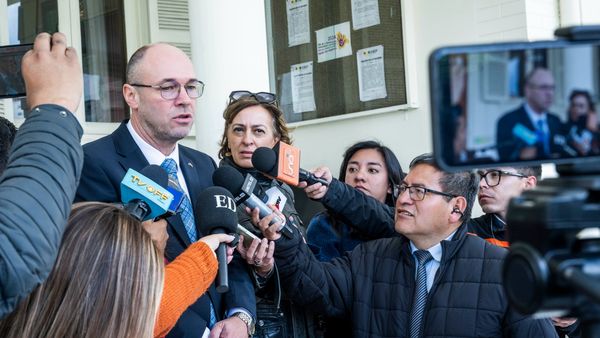 Nakon Mladićeva ispraćaja žestoka rasprava u EP-u: "Treba li EU nastaviti pregovore sa Srbijom?"