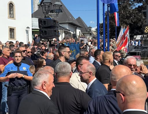 Stier sudjelovao na obilježavanju 30. obljetnice oslobađanja Jajca