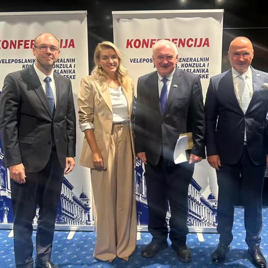 Stier sudjelovao na konferenciji veleposlanika koju otvorio bivši irski premijer