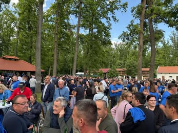 Stier održao politički skup u Vinkovcima s lokalnim političarima