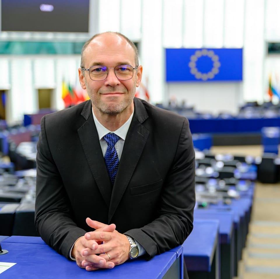 Ujedinjavanje Europe protiv aktera koji su neprijateljski nastrojeni prema EU-u: vrijeme je za jačanje naše sigurnosti i obrane